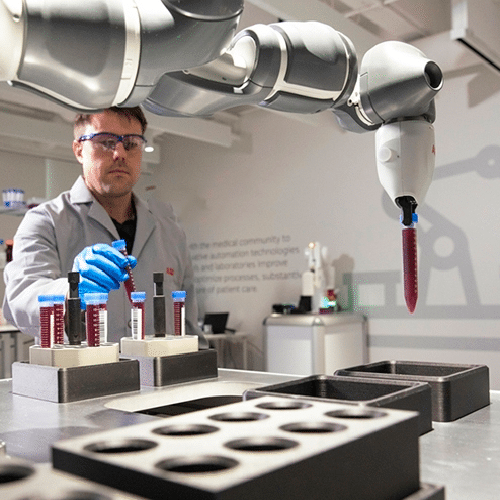 Indústria Farmacêutica com Cobots